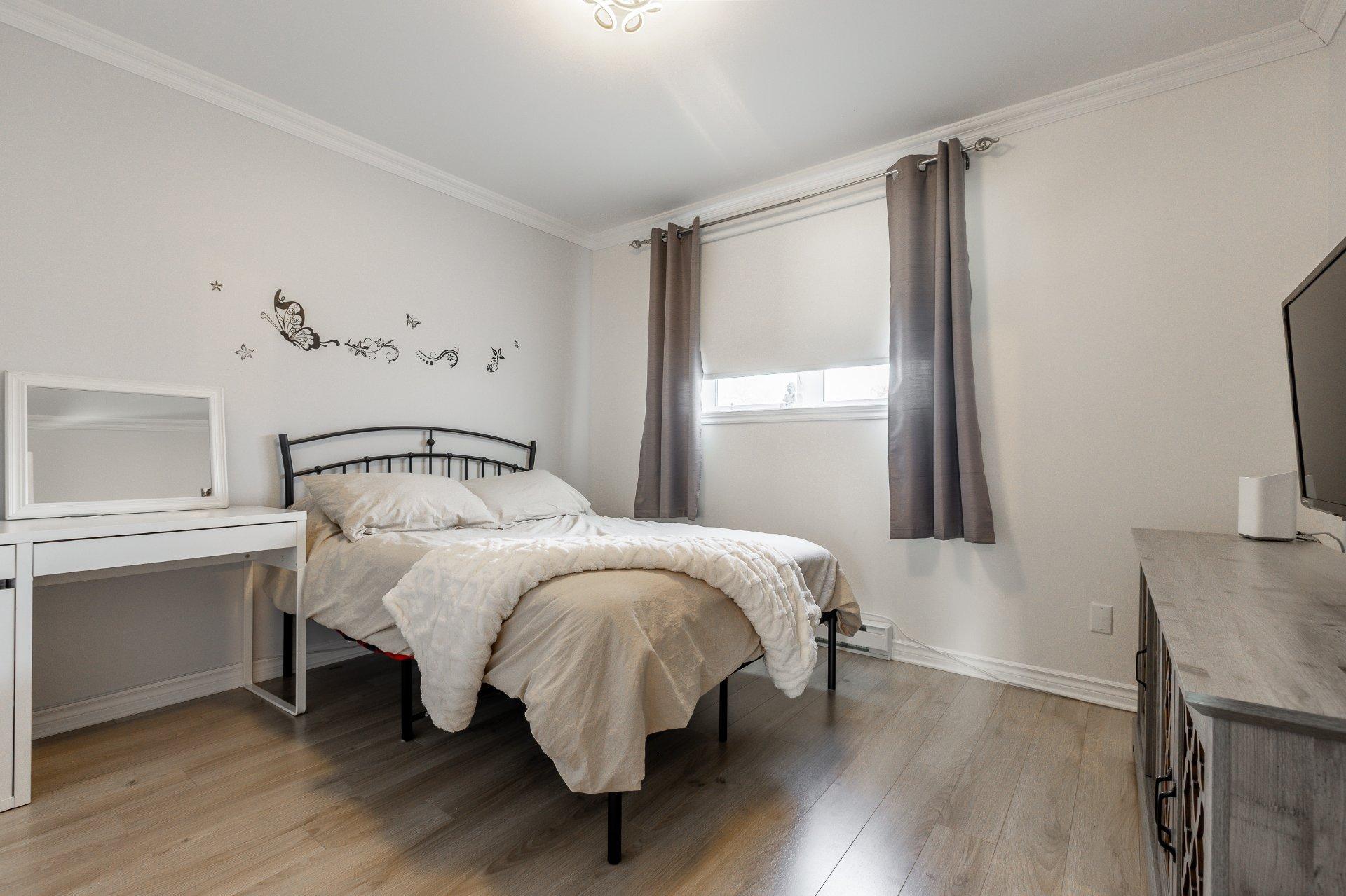 









819


Boul. le Bourg-Neuf

, 101,
Repentigny (Le Gardeur),




QC
J5Z0A3

