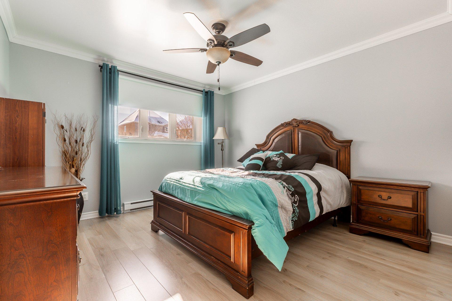 









819


Boul. le Bourg-Neuf

, 101,
Repentigny (Le Gardeur),




QC
J5Z0A3

