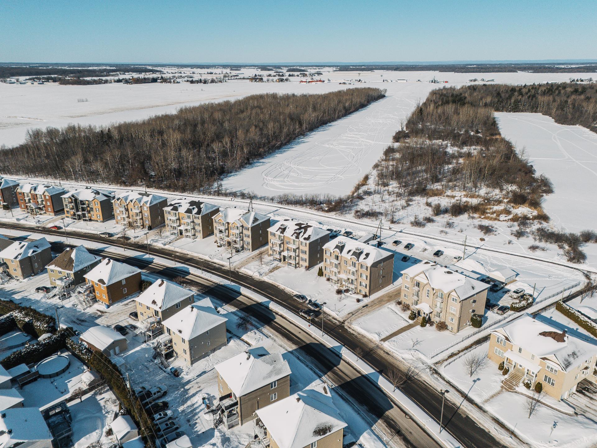 









819


Boul. le Bourg-Neuf

, 101,
Repentigny (Le Gardeur),




QC
J5Z0A3

