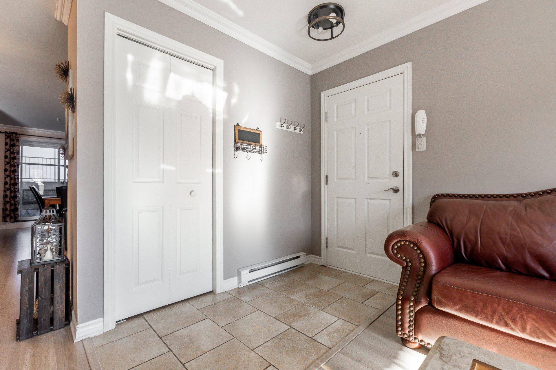 









819


Boul. le Bourg-Neuf

, 101,
Repentigny (Le Gardeur),




QC
J5Z0A3

