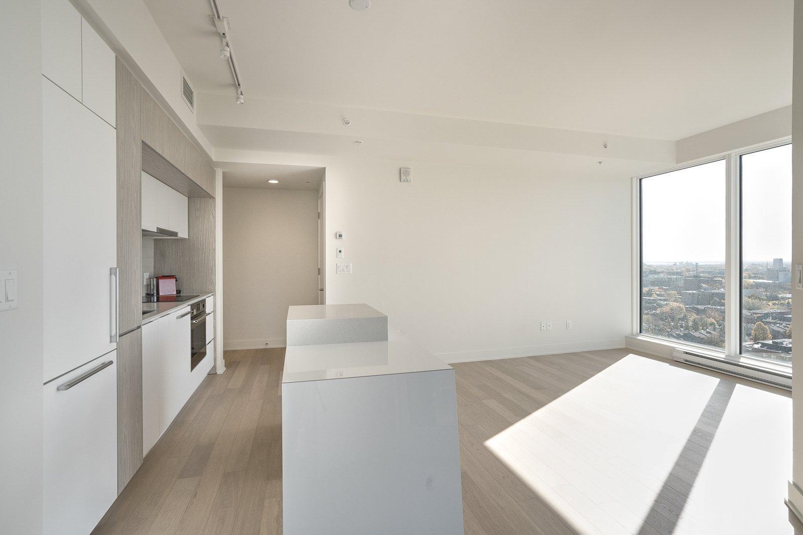 









1288


Rue St-Antoine O.

, 1110,
Montréal (Ville-Marie),




QC
H3C0X6

