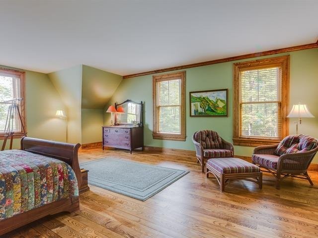 









199


Ch. du Mont-Écho

,
Lac-Brome,




QC
J0E1V0

