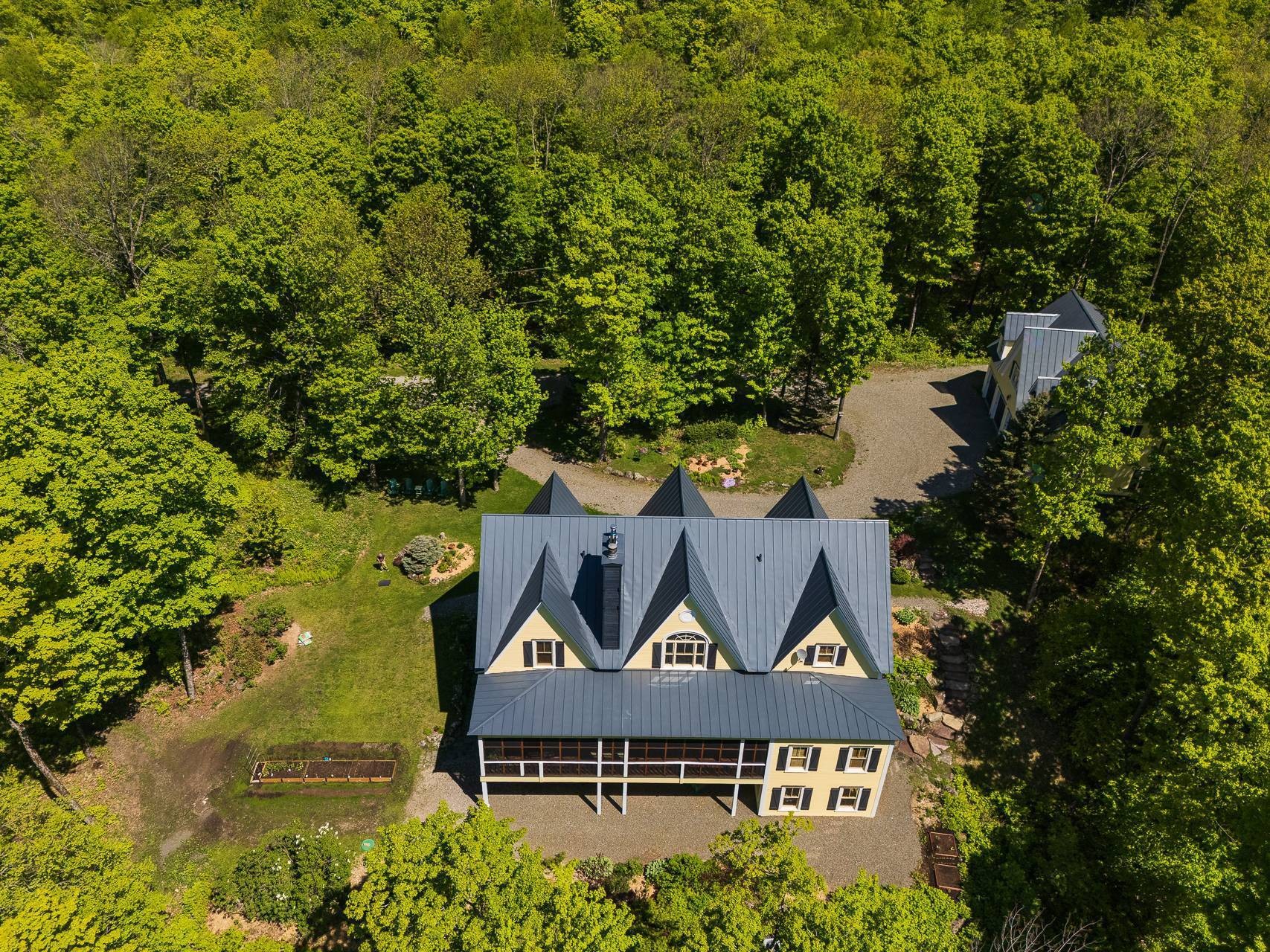 









199


Ch. du Mont-Écho

,
Lac-Brome,




QC
J0E1V0

