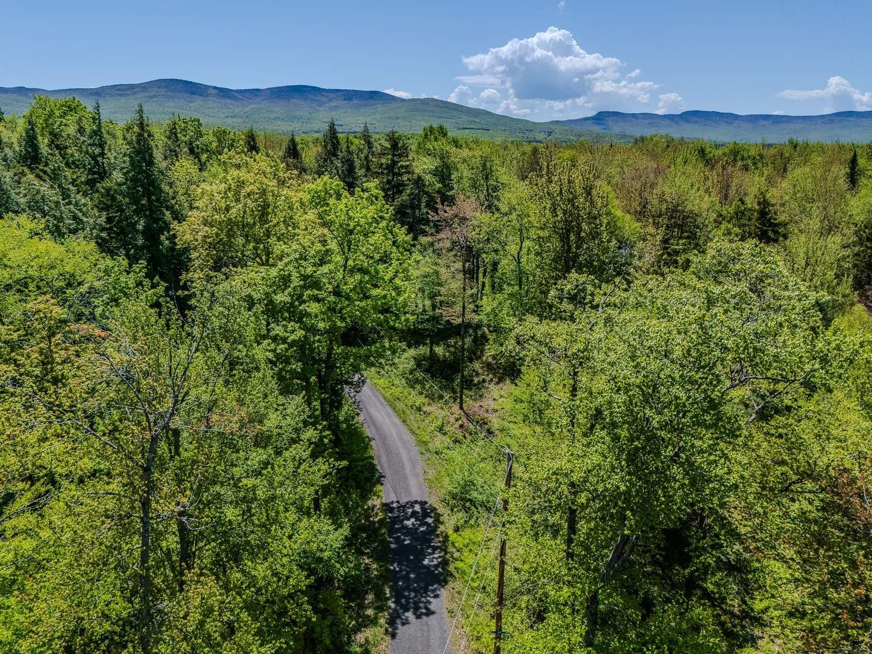









199


Ch. du Mont-Écho

,
Lac-Brome,




QC
J0E1V0

