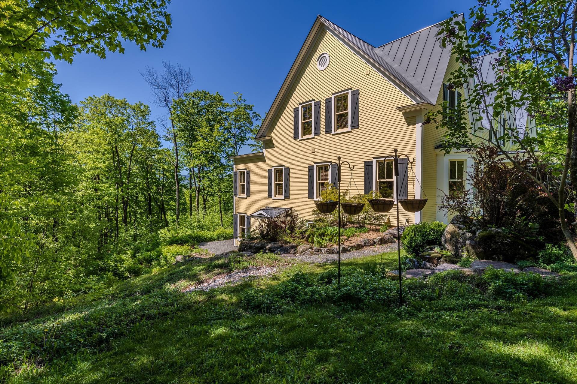 









199


Ch. du Mont-Écho

,
Lac-Brome,




QC
J0E1V0

