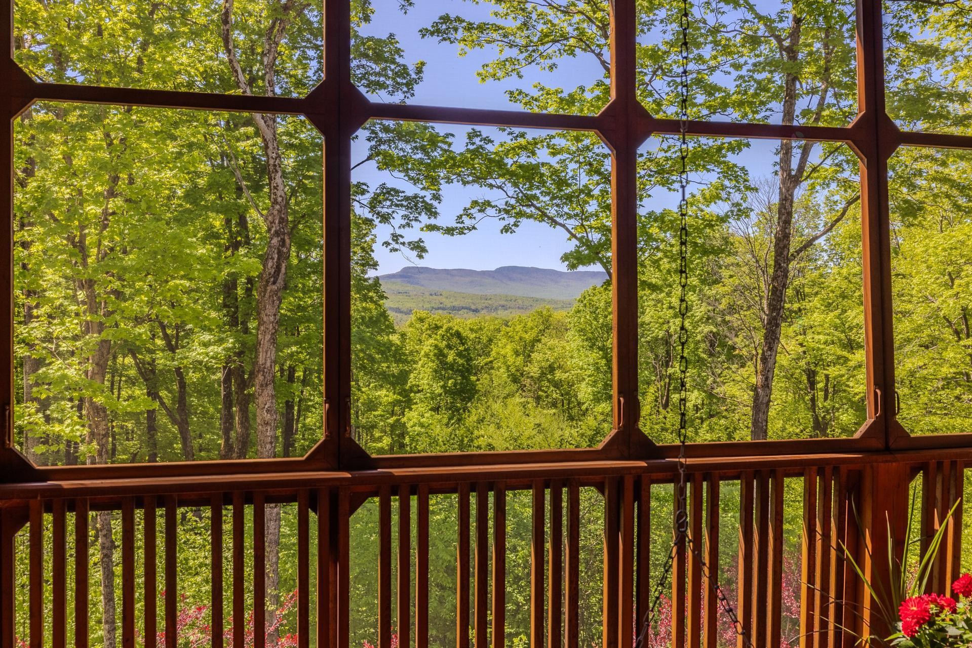 









199


Ch. du Mont-Écho

,
Lac-Brome,




QC
J0E1V0

