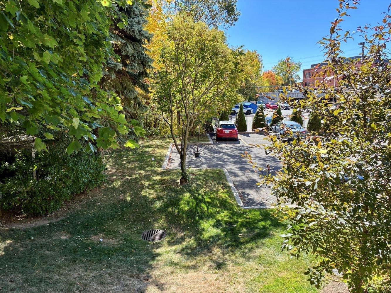 









556


Boul. de l'Hôpital

, 105,
Gatineau (Gatineau),




QC
J8V4C3

