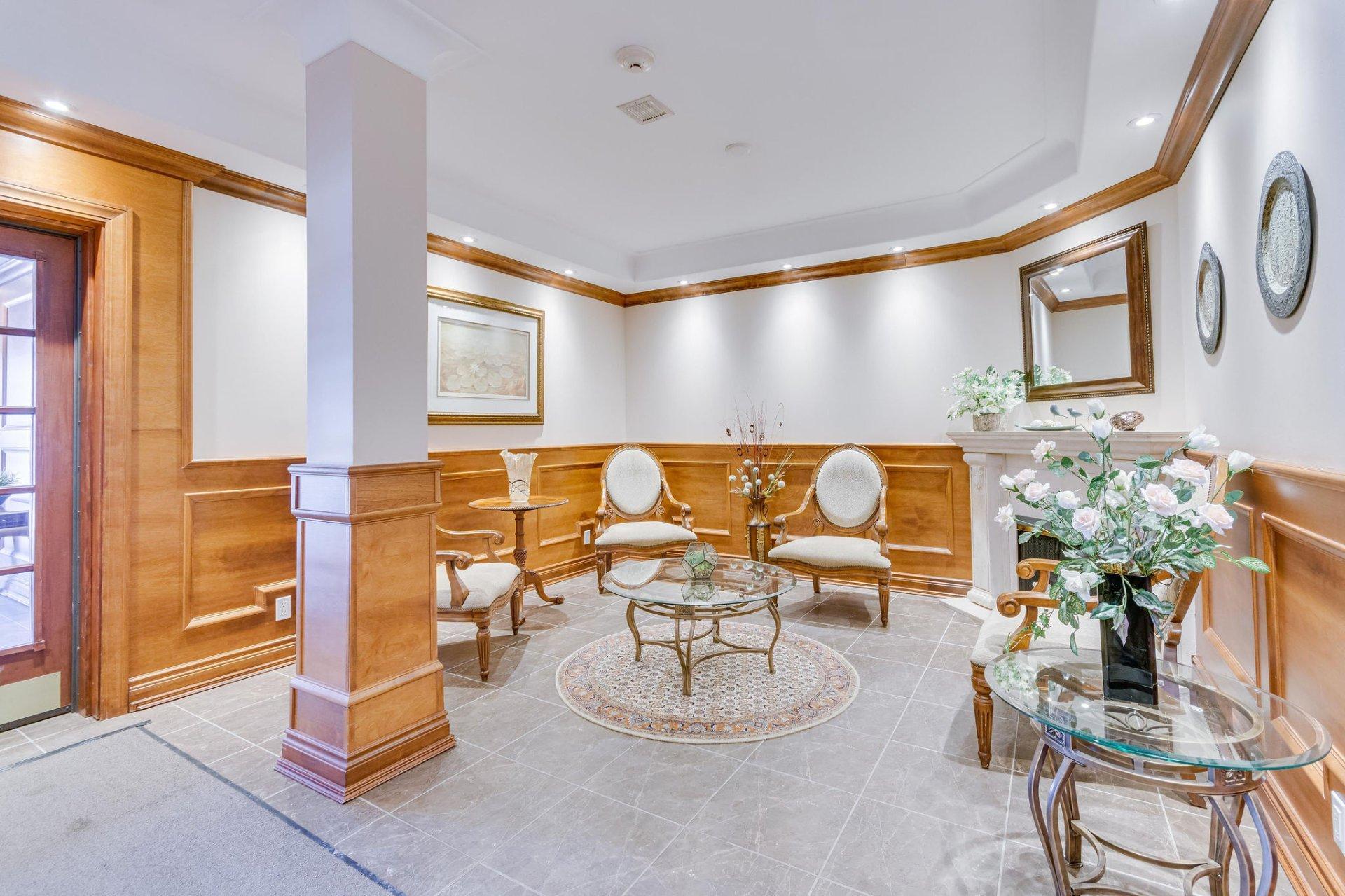 









556


Boul. de l'Hôpital

, 105,
Gatineau (Gatineau),




QC
J8V4C3

