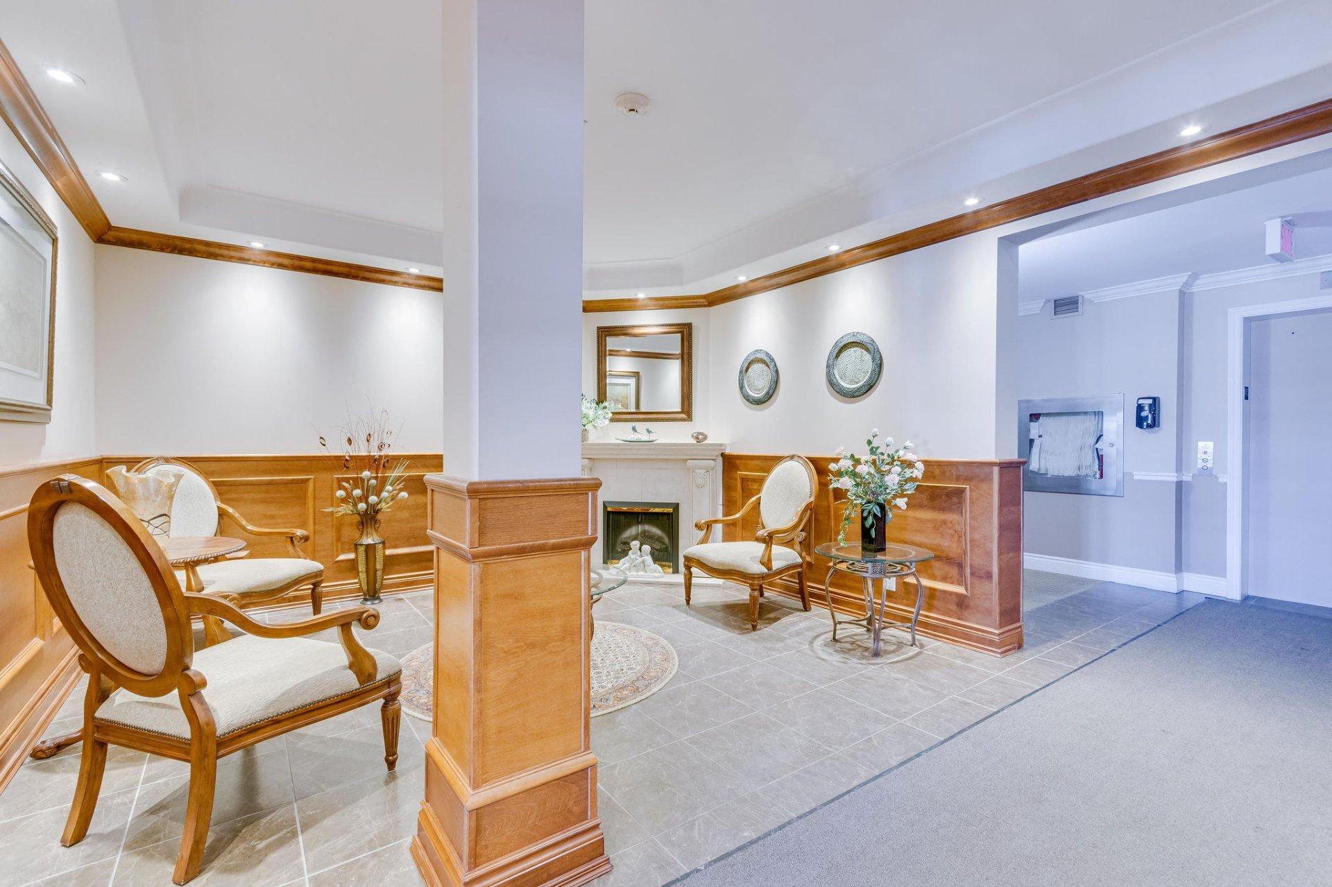 









556


Boul. de l'Hôpital

, 105,
Gatineau (Gatineau),




QC
J8V4C3

