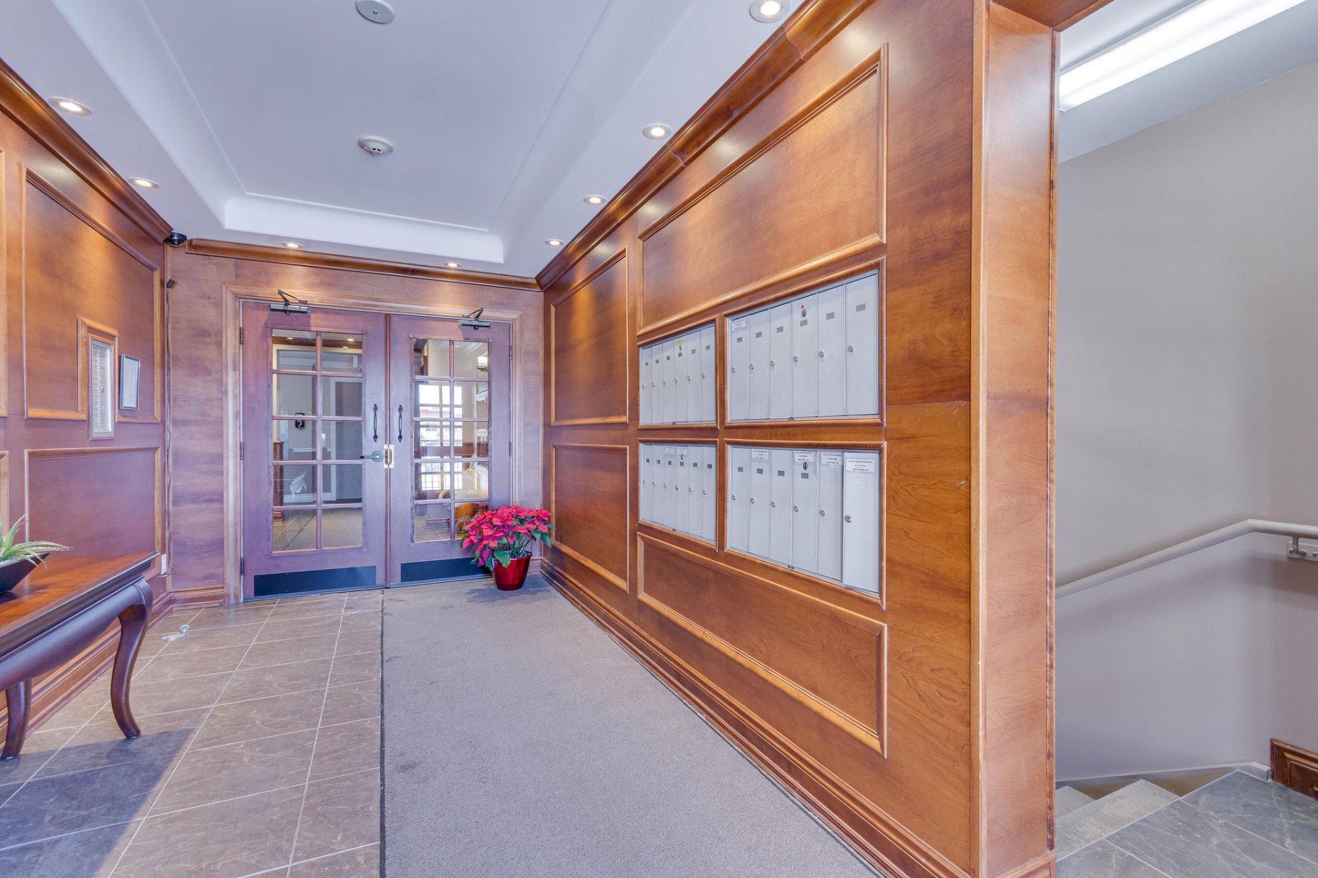 









556


Boul. de l'Hôpital

, 105,
Gatineau (Gatineau),




QC
J8V4C3

