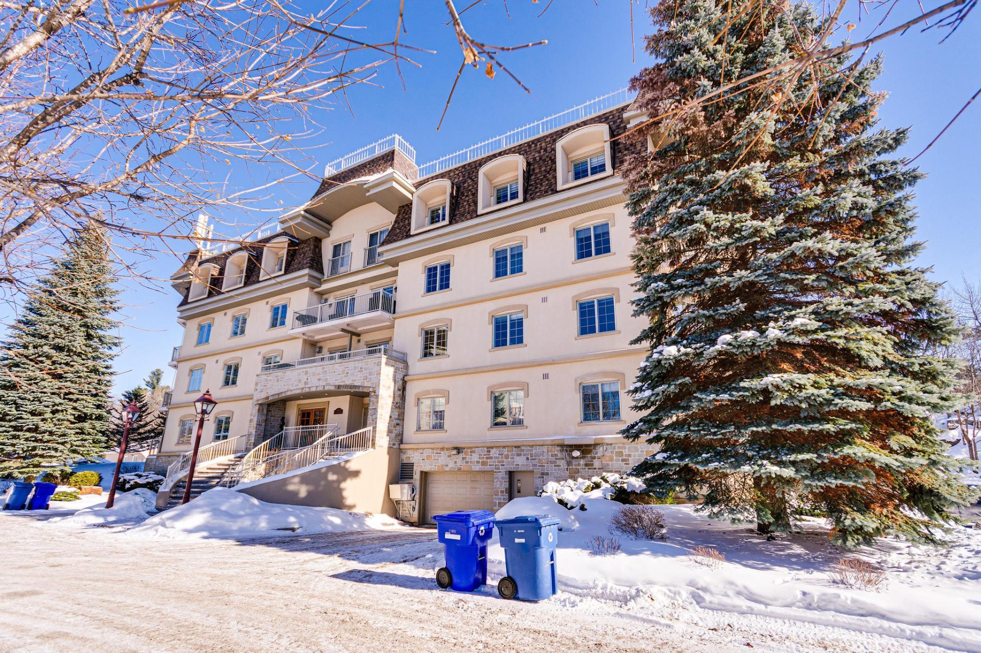 









556


Boul. de l'Hôpital

, 105,
Gatineau (Gatineau),




QC
J8V4C3

