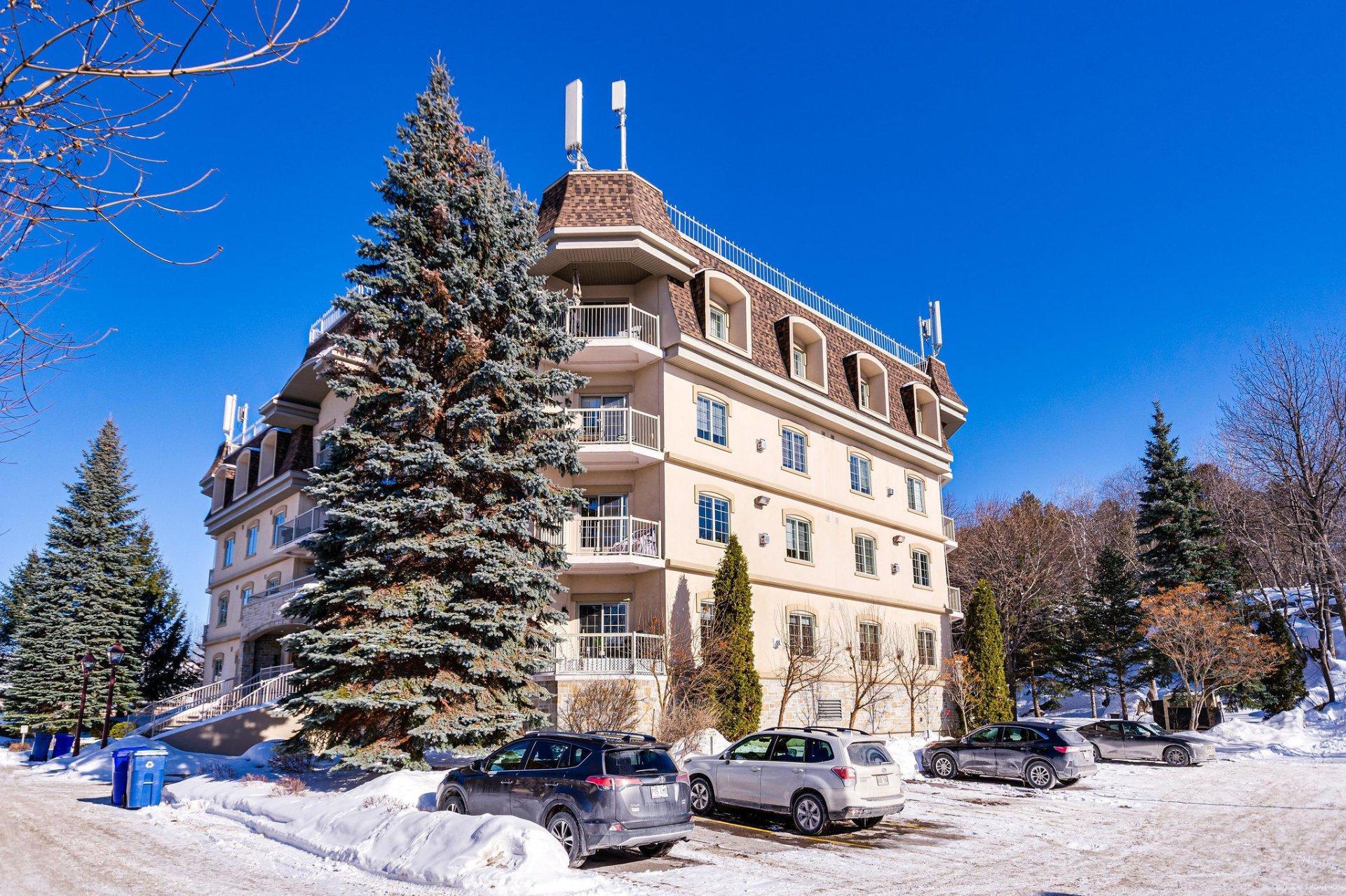 









556


Boul. de l'Hôpital

, 105,
Gatineau (Gatineau),




QC
J8V4C3

