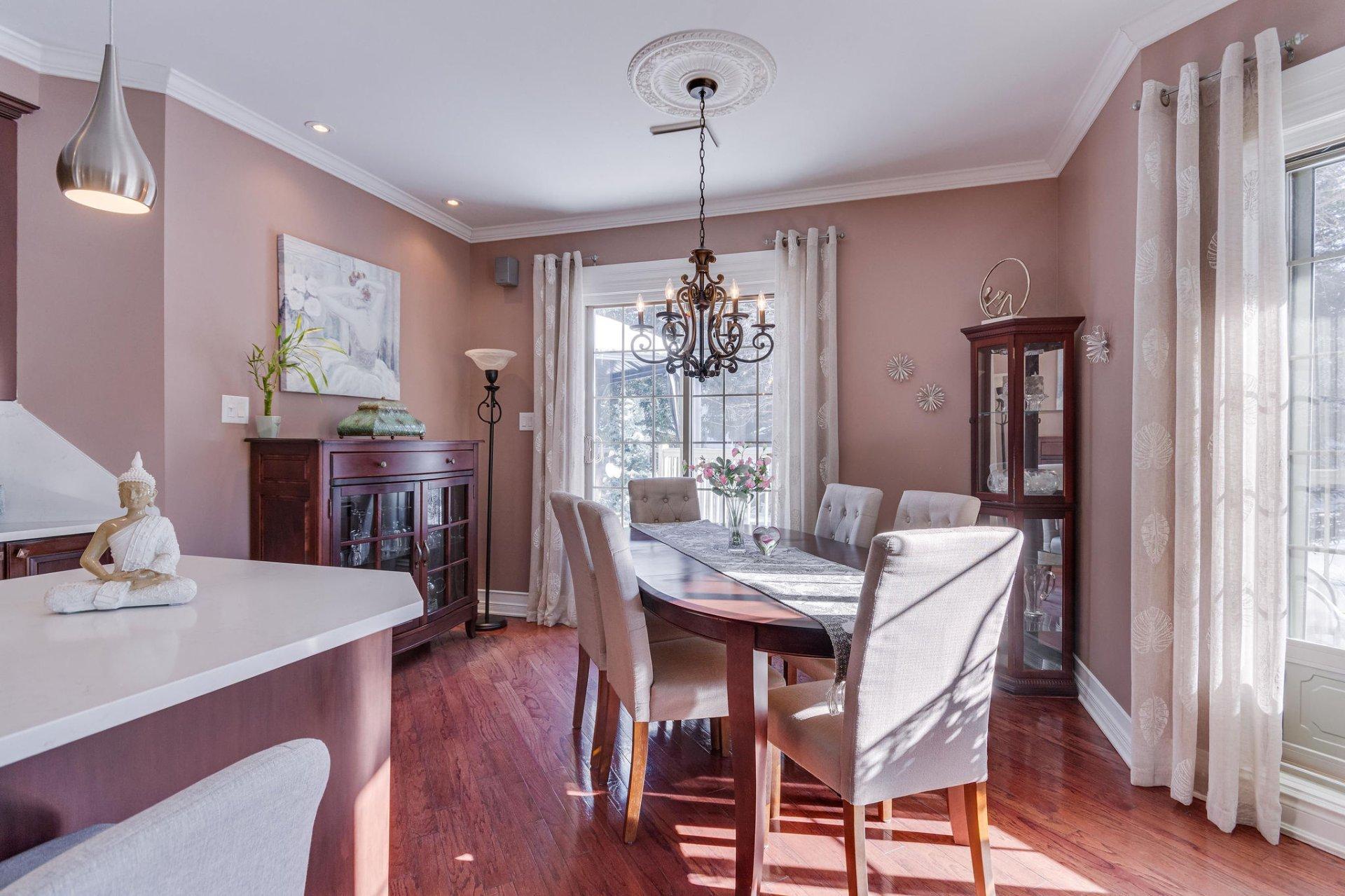 









556


Boul. de l'Hôpital

, 105,
Gatineau (Gatineau),




QC
J8V4C3

