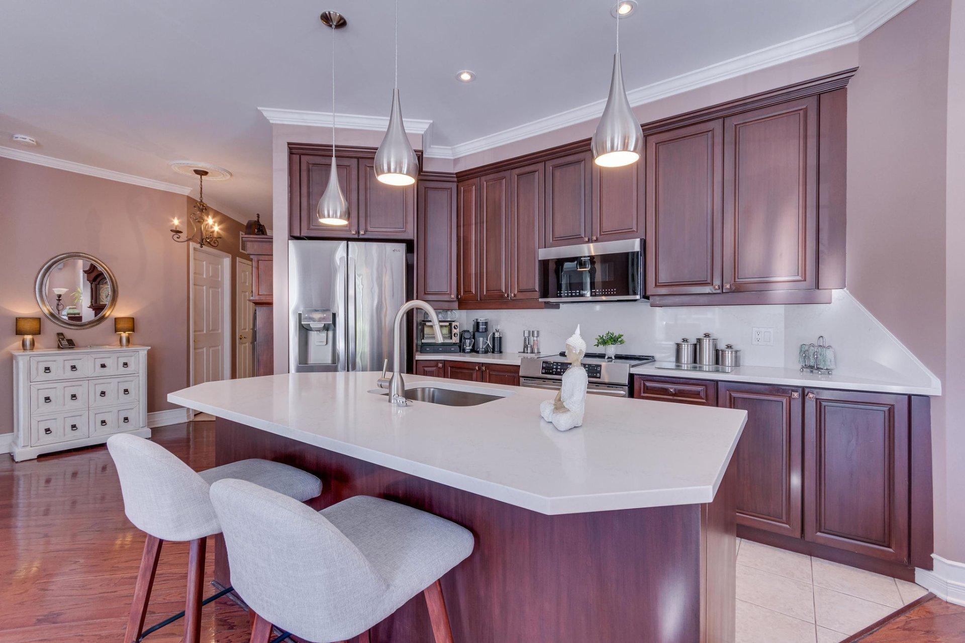 









556


Boul. de l'Hôpital

, 105,
Gatineau (Gatineau),




QC
J8V4C3

