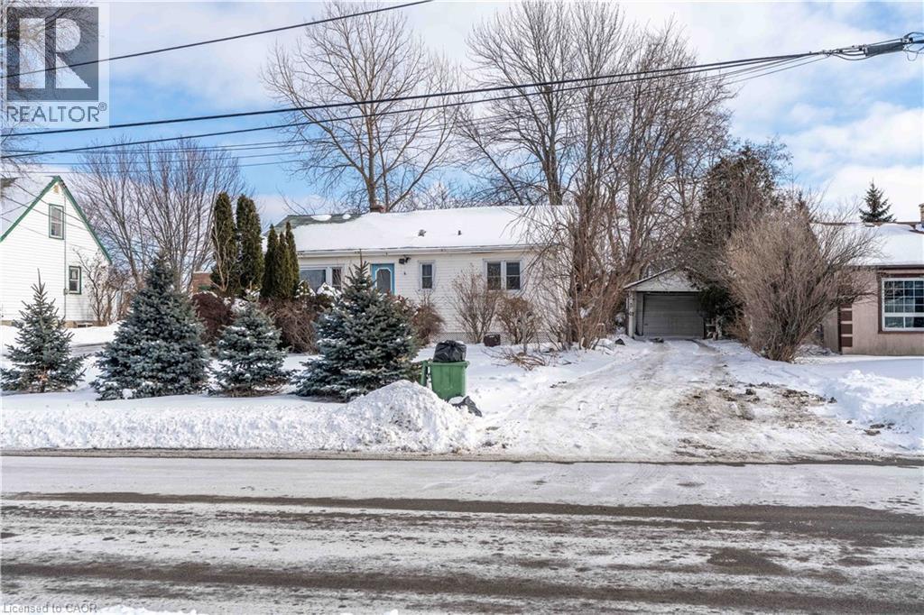 












202-196 UPPER MOUNT ALBION Road

,
Stoney Creek,







Ontario
L8J1V4

