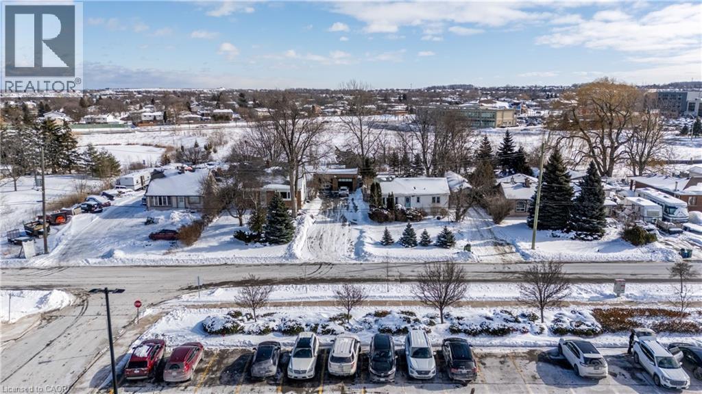 












202-196 UPPER MOUNT ALBION Road

,
Stoney Creek,







Ontario
L8J1V4

