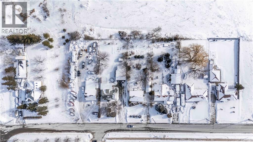 












202-196 UPPER MOUNT ALBION Road

,
Stoney Creek,







Ontario
L8J1V4

