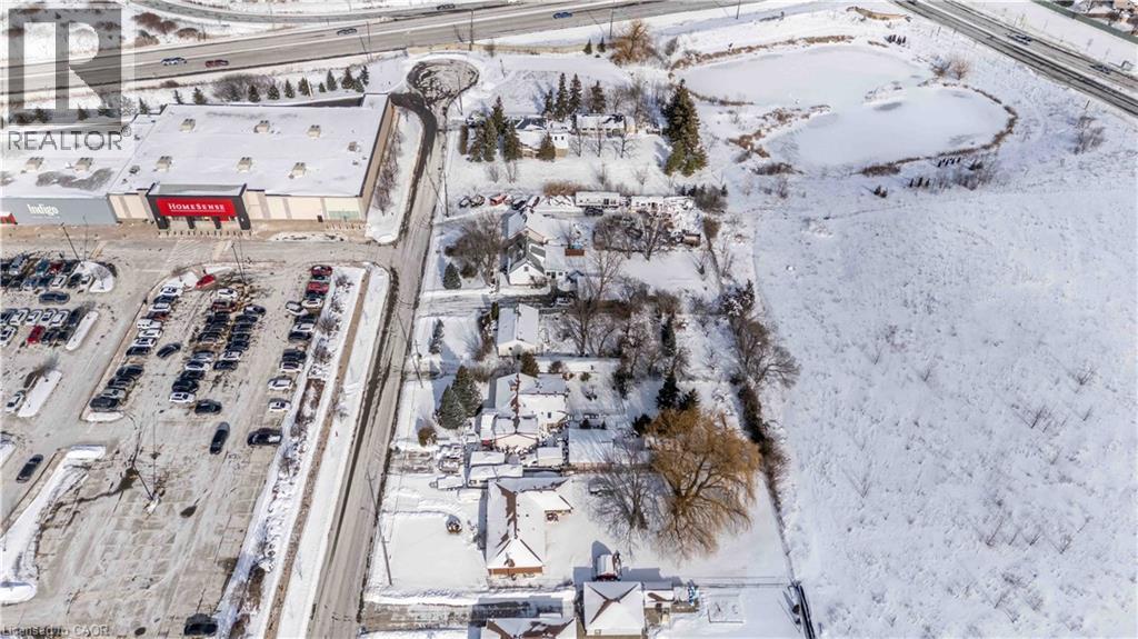 












202-196 UPPER MOUNT ALBION Road

,
Stoney Creek,







Ontario
L8J1V4

