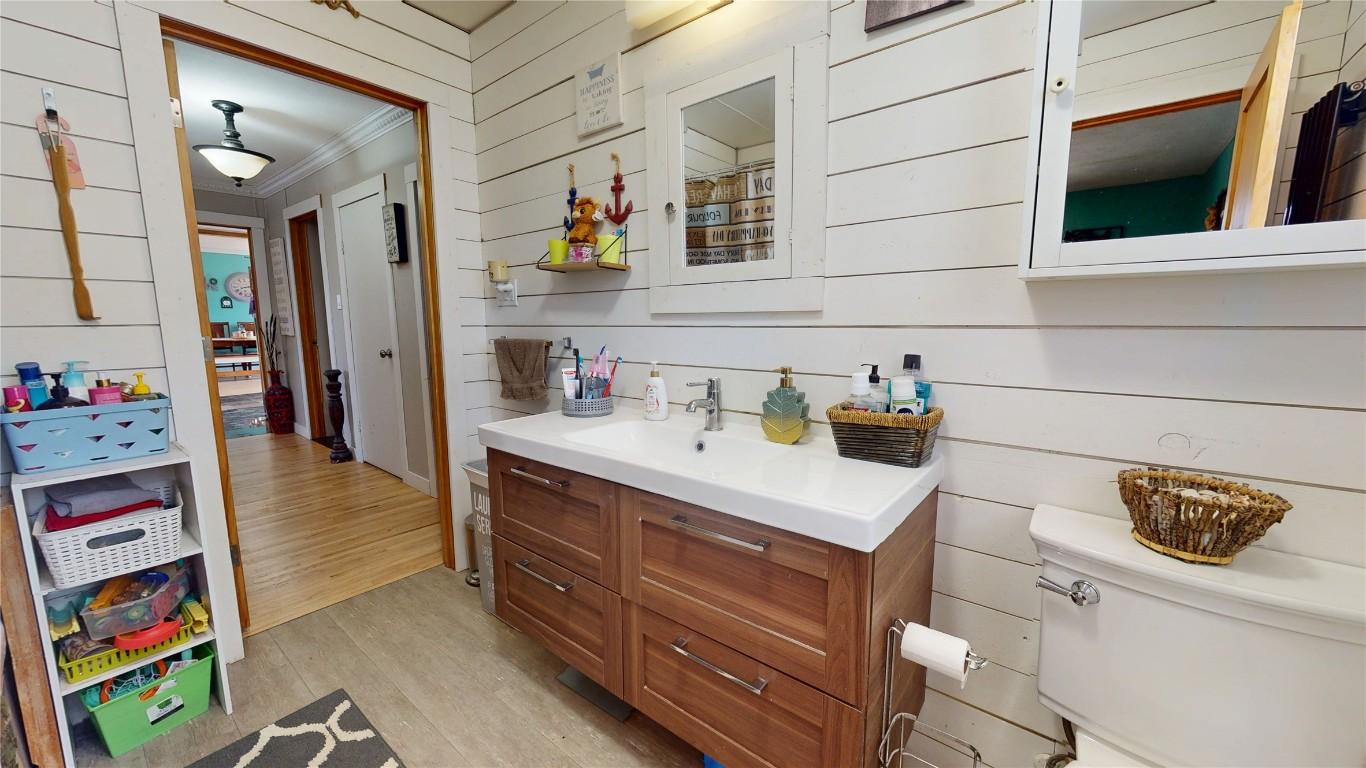 









333


10th

Avenue,
Cranbrook,




BC
V1C 2N5

