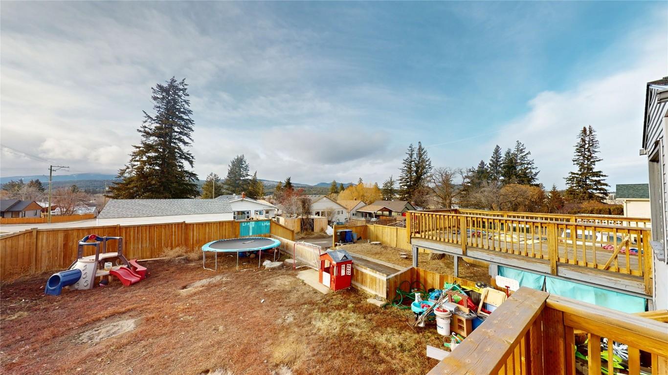 









333


10th

Avenue,
Cranbrook,




BC
V1C 2N5

