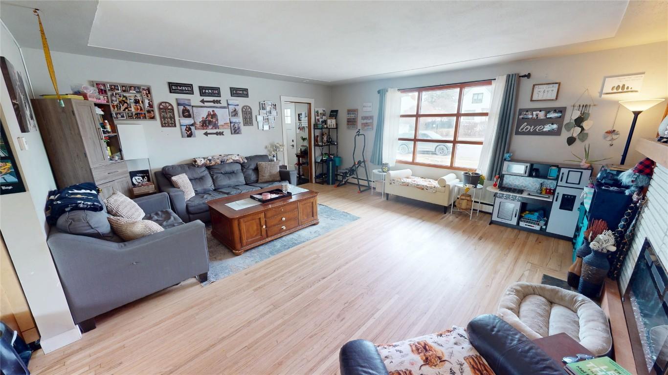 









333


10th

Avenue,
Cranbrook,




BC
V1C 2N5

