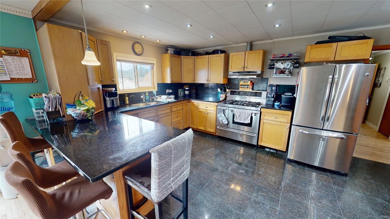 









333


10th

Avenue,
Cranbrook,




BC
V1C 2N5

