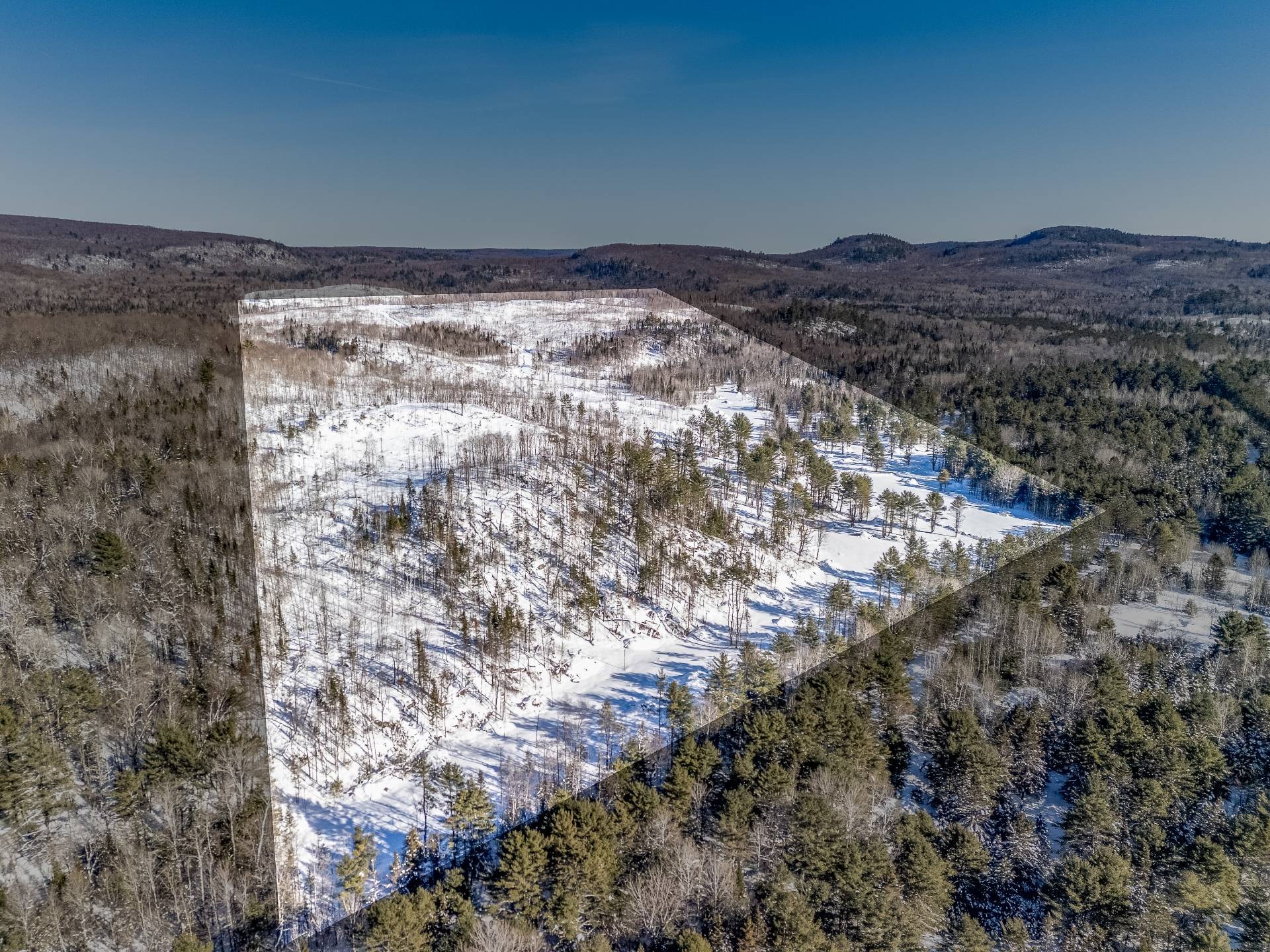 









900


Riv. Coulonge

,
Mansfield-et-Pontefract,







QC
J0X1R0

