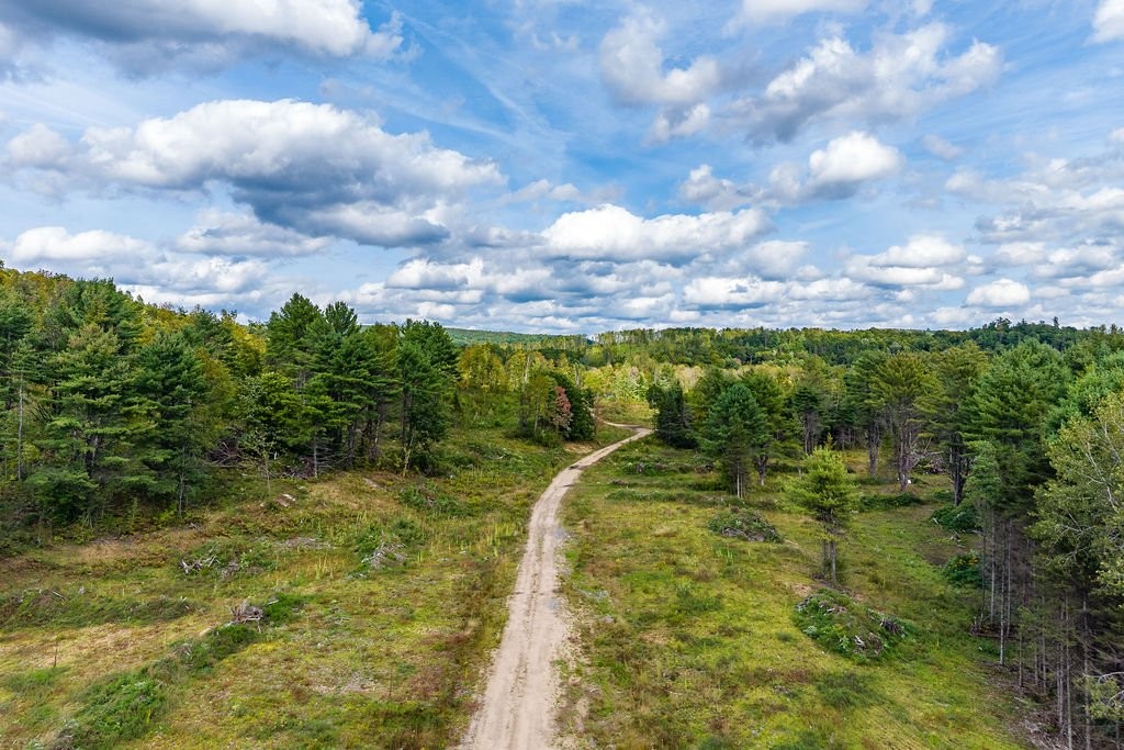 









900


Riv. Coulonge

,
Mansfield-et-Pontefract,







QC
J0X1R0

