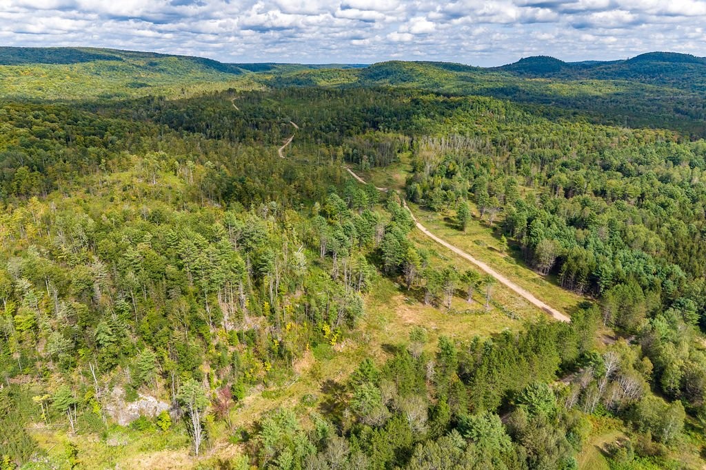 









900


Riv. Coulonge

,
Mansfield-et-Pontefract,







QC
J0X1R0

