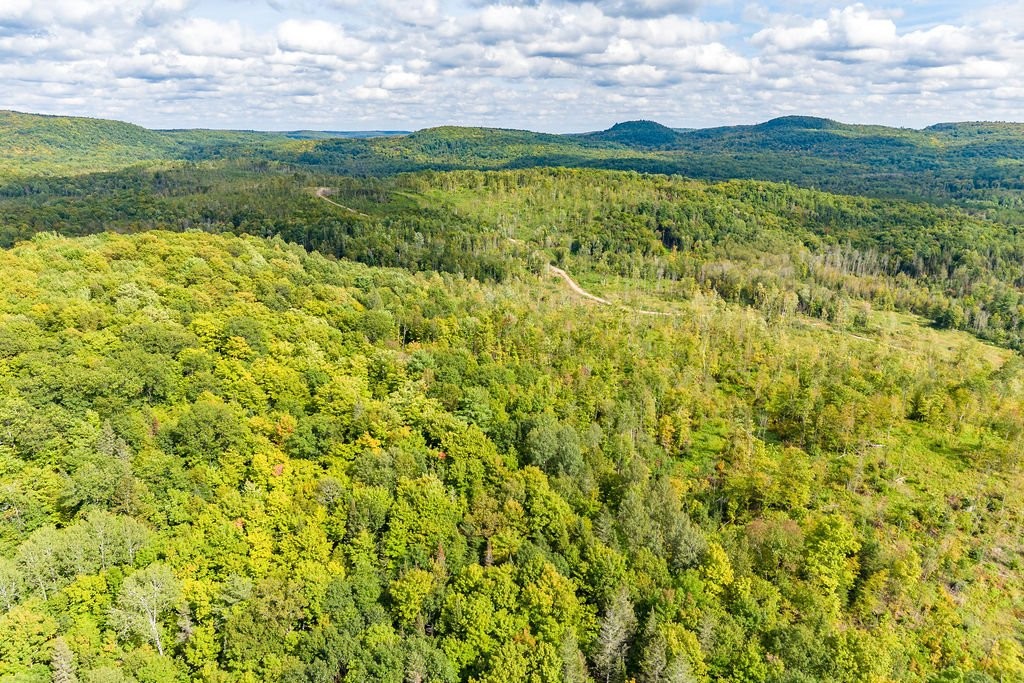 









900


Riv. Coulonge

,
Mansfield-et-Pontefract,







QC
J0X1R0

