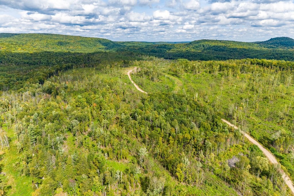 









900


Riv. Coulonge

,
Mansfield-et-Pontefract,







QC
J0X1R0

