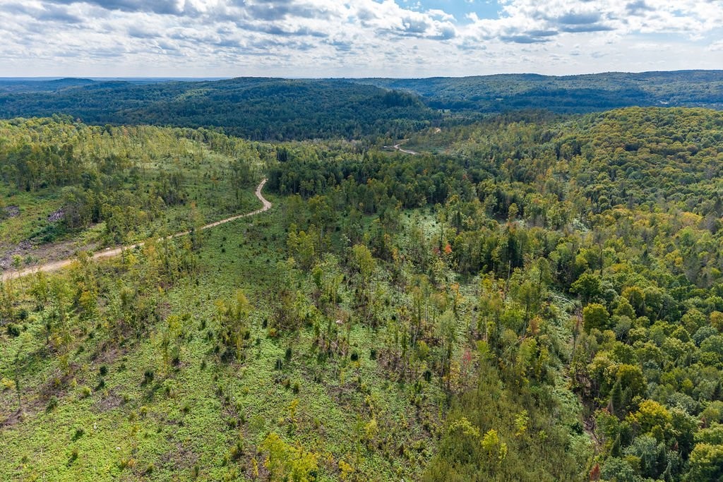 









900


Riv. Coulonge

,
Mansfield-et-Pontefract,







QC
J0X1R0

