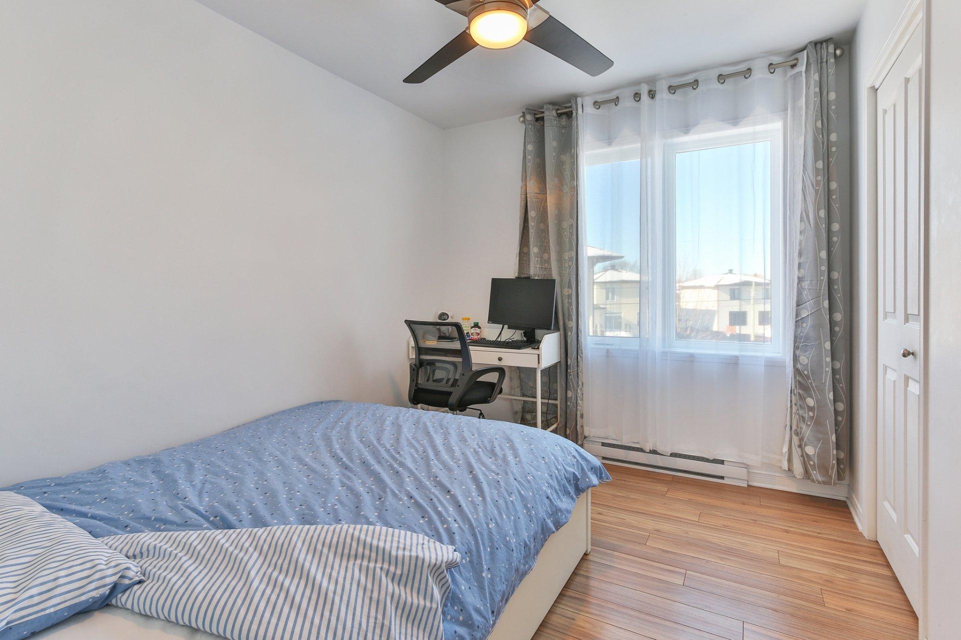 









2917


Rue des Galets

,
Carignan,




QC
J3L0V1

