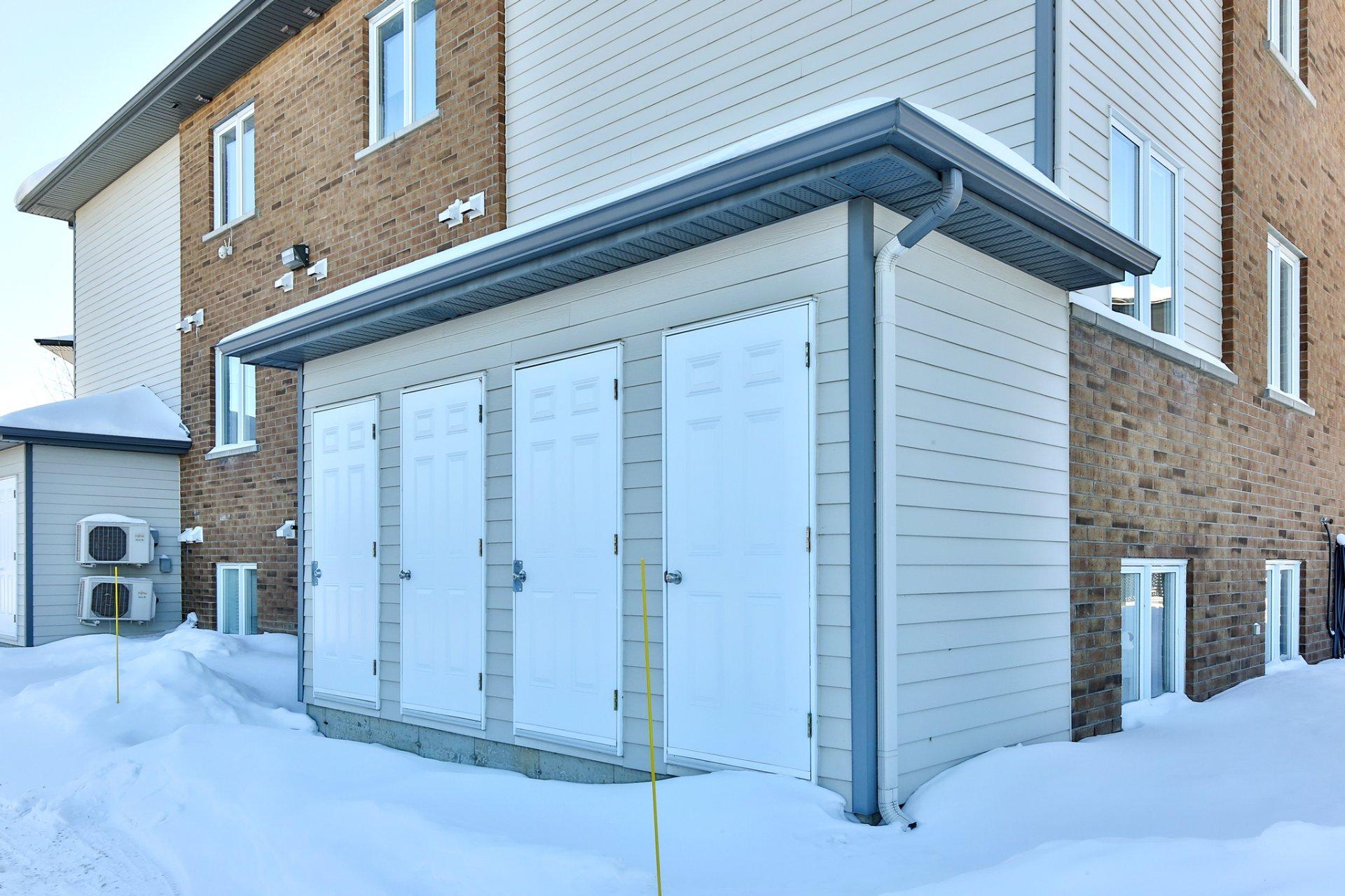 









2917


Rue des Galets

,
Carignan,




QC
J3L0V1

