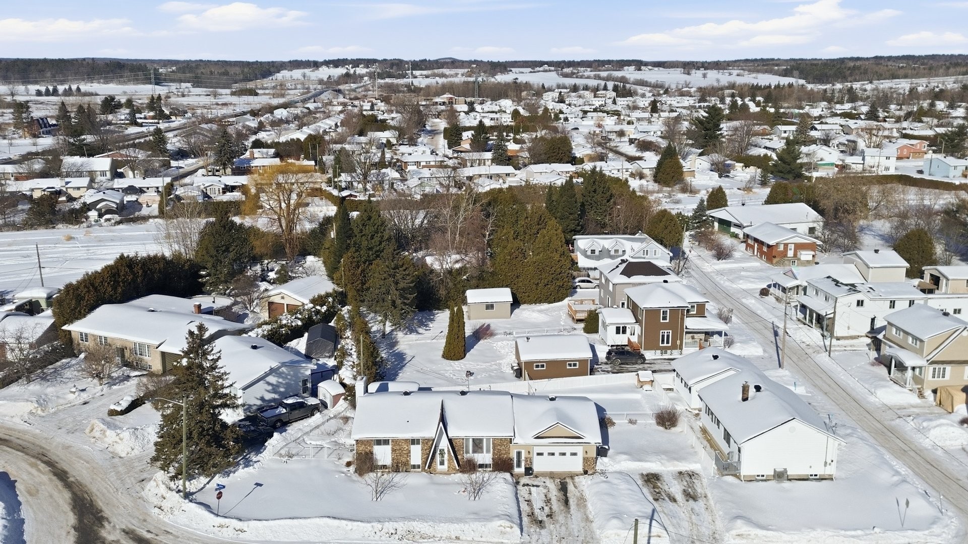 









25


Rue de Lannion

,
Gatineau (Masson-Angers),




QC
J8M1S7

