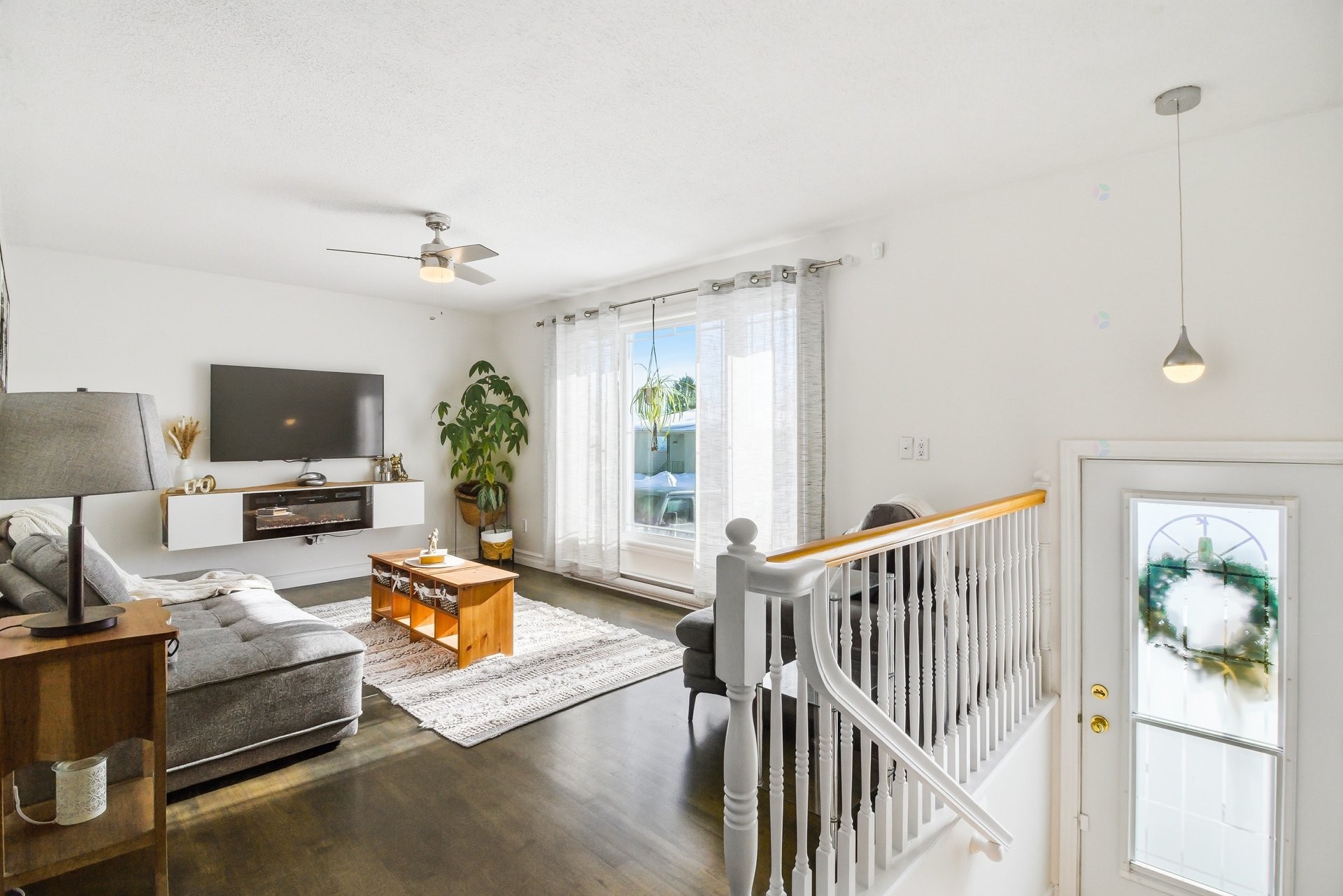 









25


Rue de Lannion

,
Gatineau (Masson-Angers),




QC
J8M1S7

