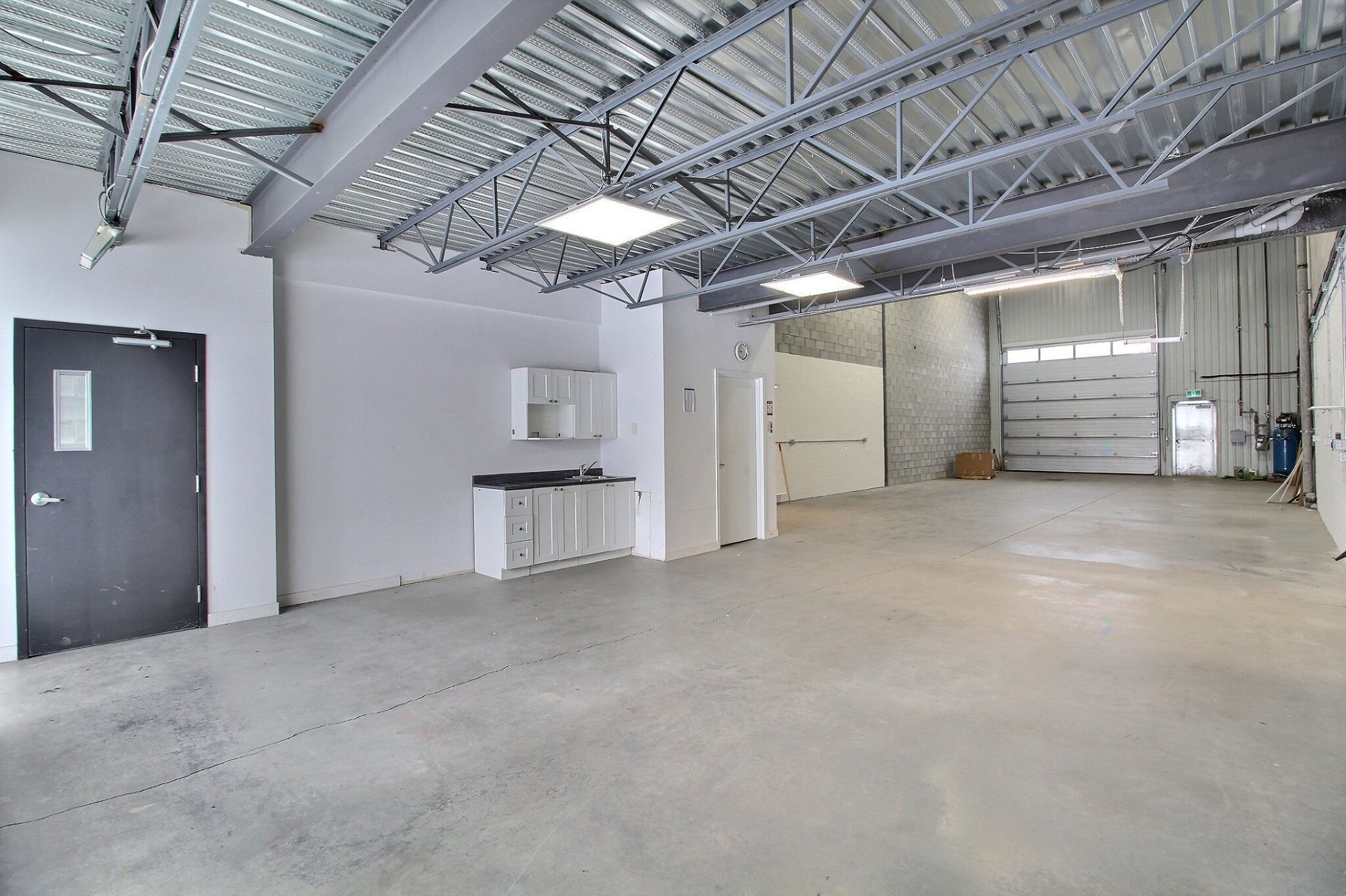 









2251


Rue Tanguay

,
Magog,




QC
J1X5Y5

