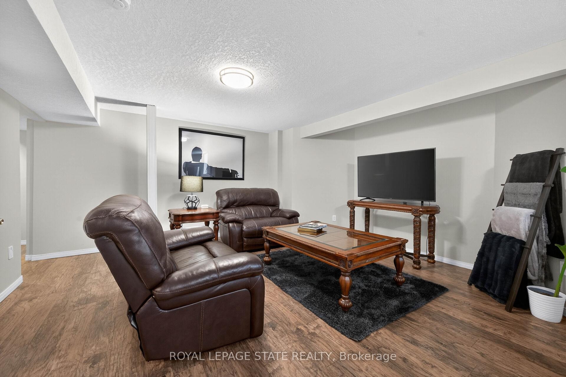 









90


Kortright

Road East,
Guelph,




ON
N1G 4N8

