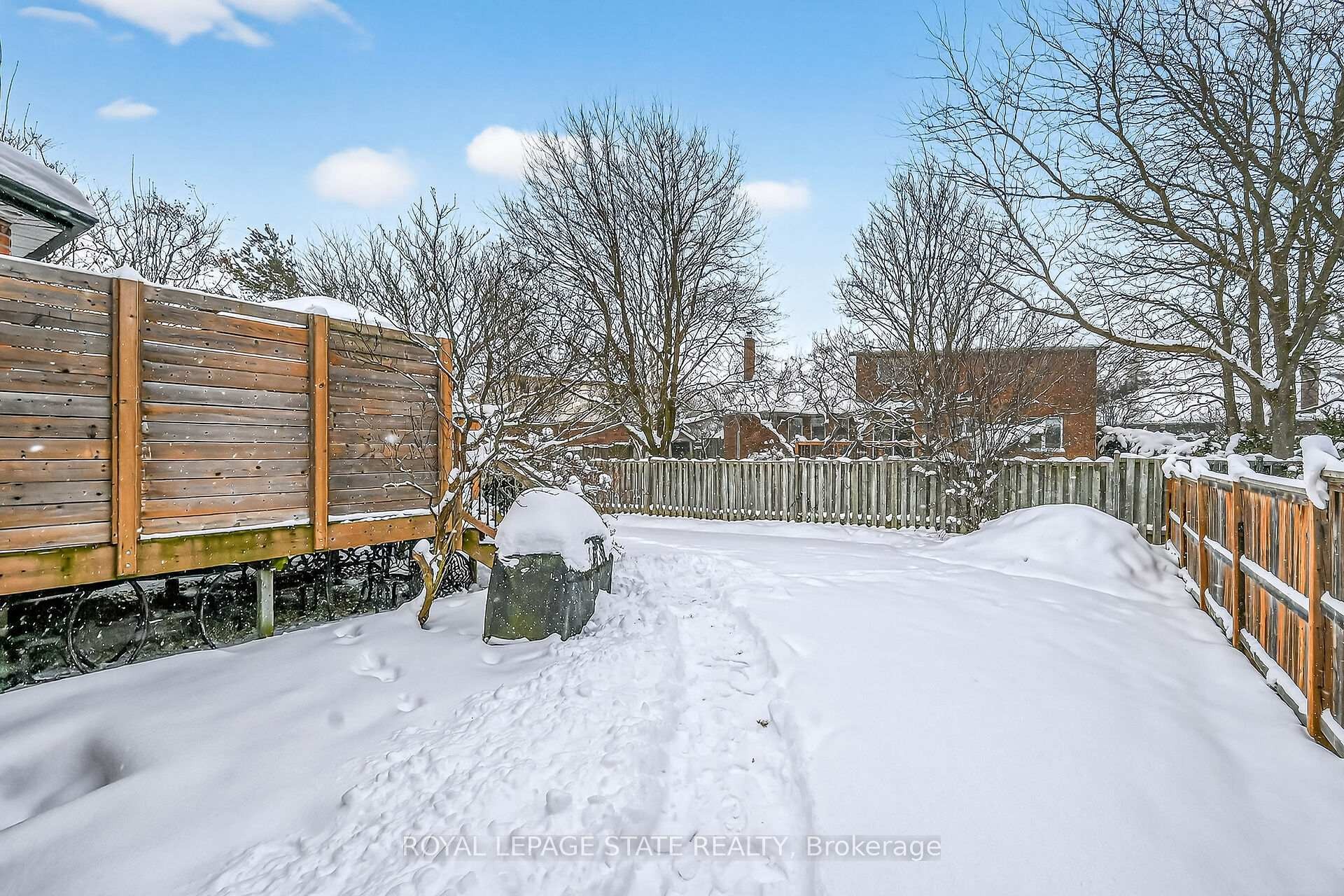 









90


Kortright

Road East,
Guelph,




ON
N1G 4N8

