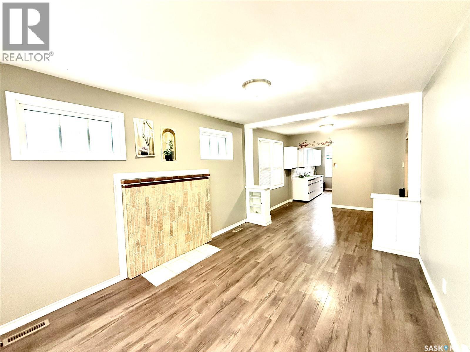 












1128 Garnet STREET

,
Regina,




Saskatchewan
S4T2X8

