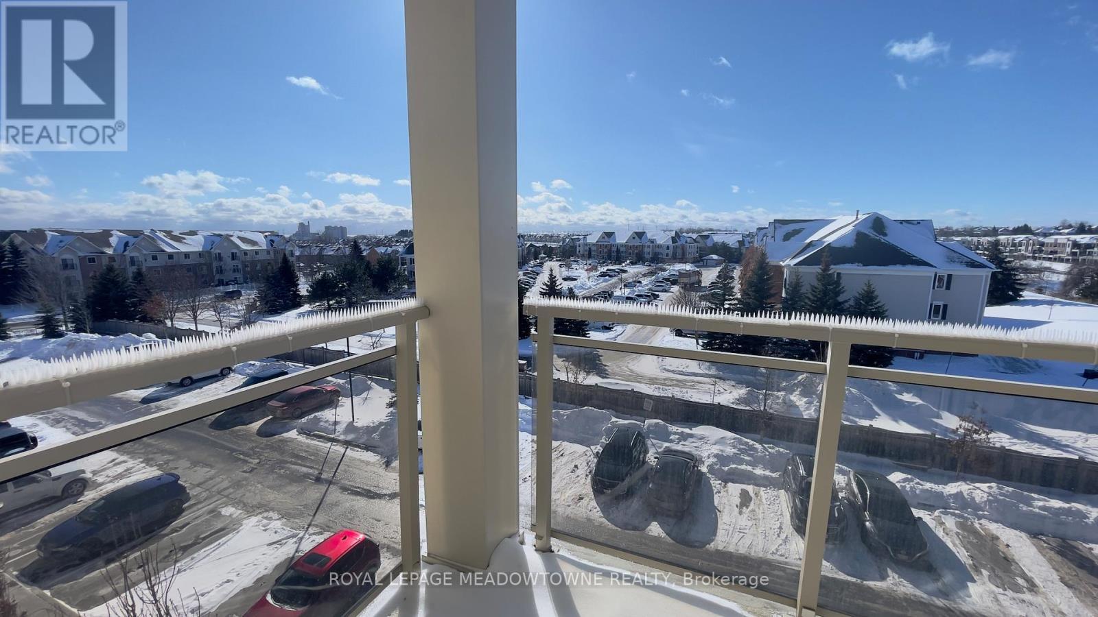 












416 - 84 ASPEN SPRINGS DRIVE

,
Clarington,




Ontario
L1C0V3

