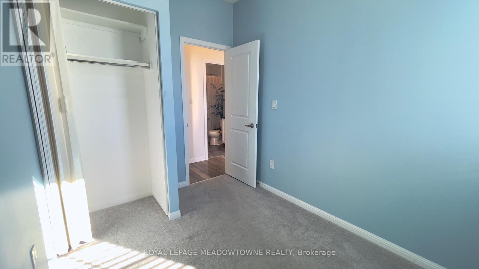 












416 - 84 ASPEN SPRINGS DRIVE

,
Clarington,




Ontario
L1C0V3

