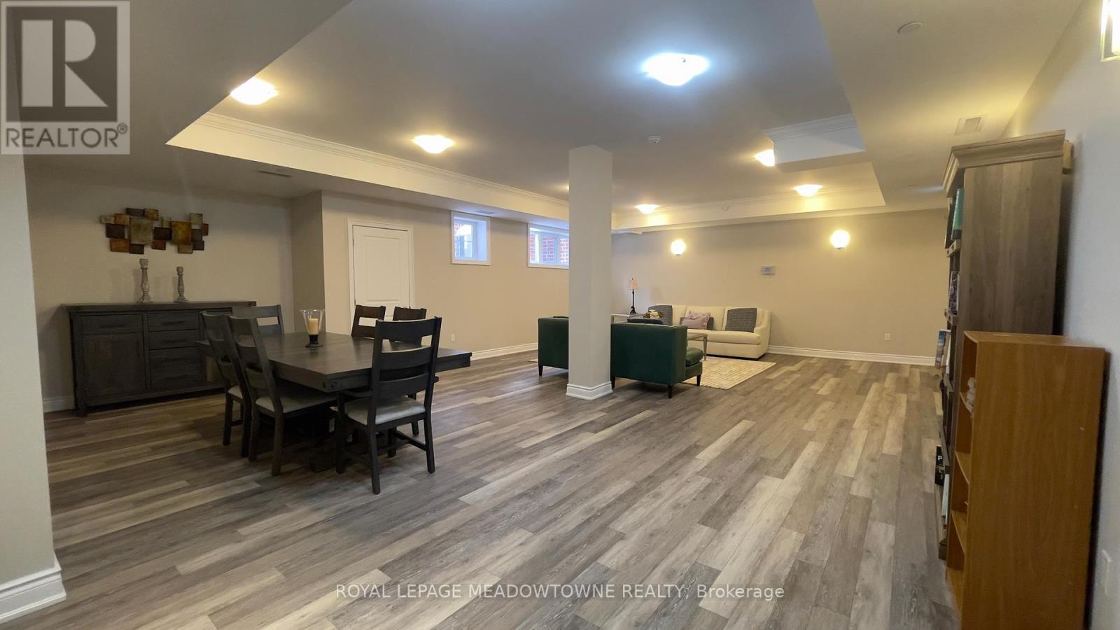 












416 - 84 ASPEN SPRINGS DRIVE

,
Clarington,




Ontario
L1C0V3

