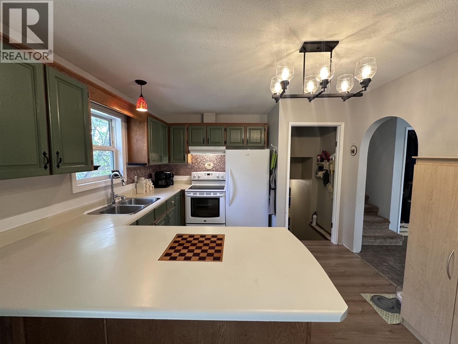 












5216 TAMARACK CRESCENT

,
Fort Nelson,




British Columbia
V0C1R0

