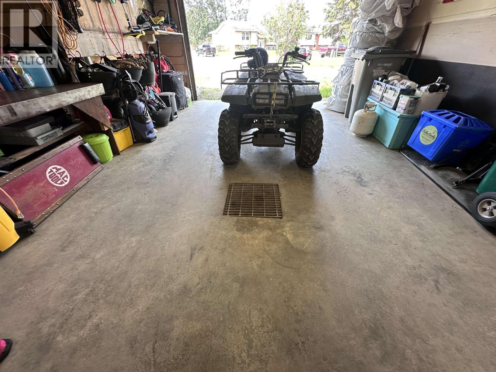 












5216 TAMARACK CRESCENT

,
Fort Nelson,




British Columbia
V0C1R0

