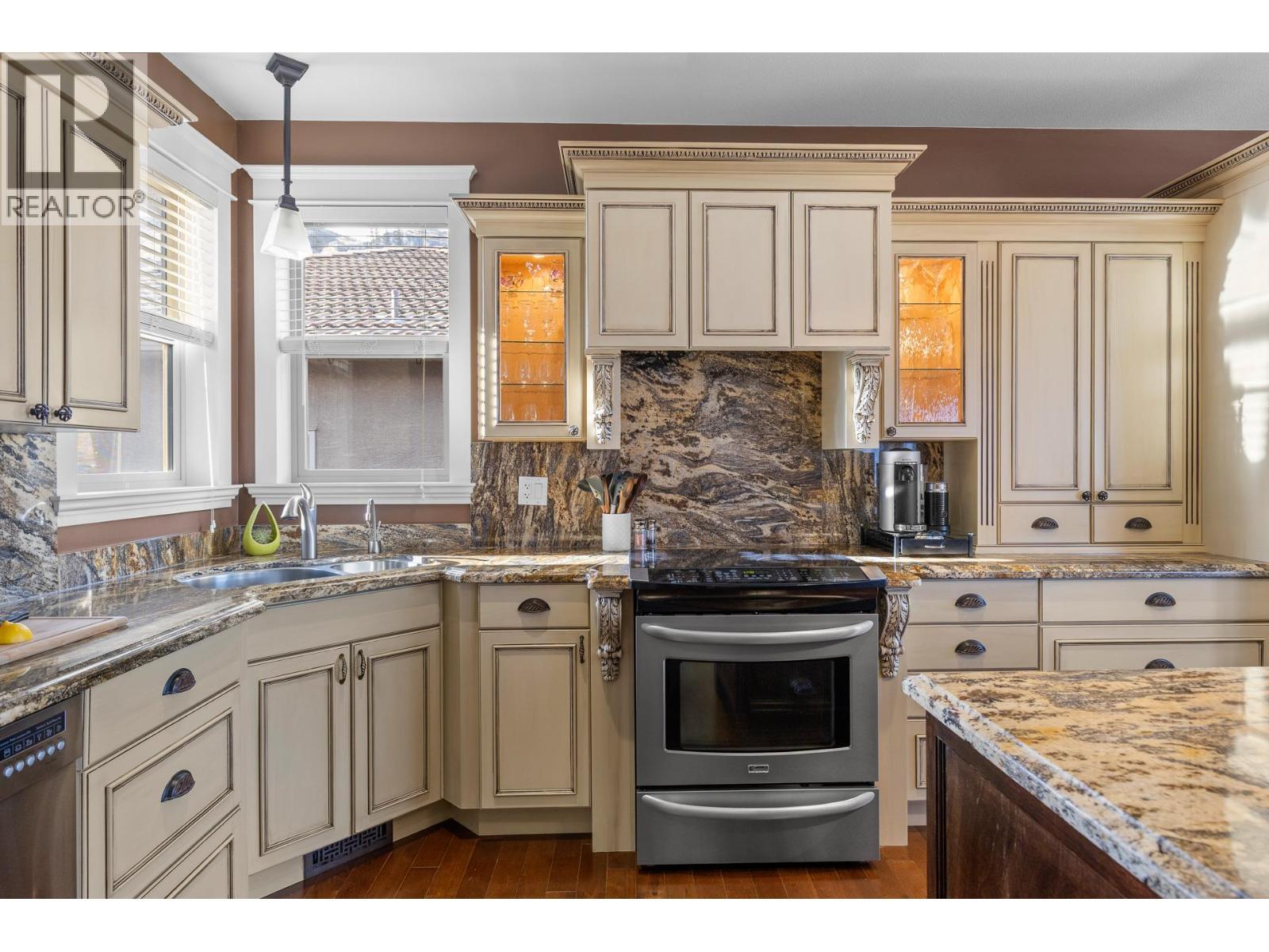 












11909 La Costa Lane

,
Osoyoos,




British Columbia
V0H1V4

