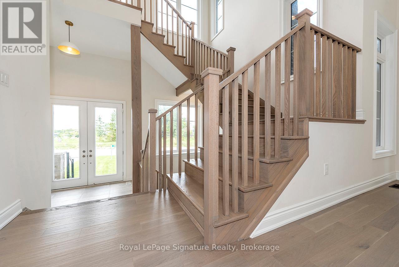 












116 DOROTHY DRIVE

,
Blue Mountains,




Ontario
N0H1J0

