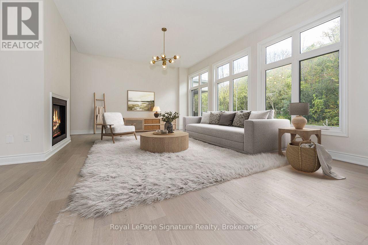 












116 DOROTHY DRIVE

,
Blue Mountains,




Ontario
N0H1J0

