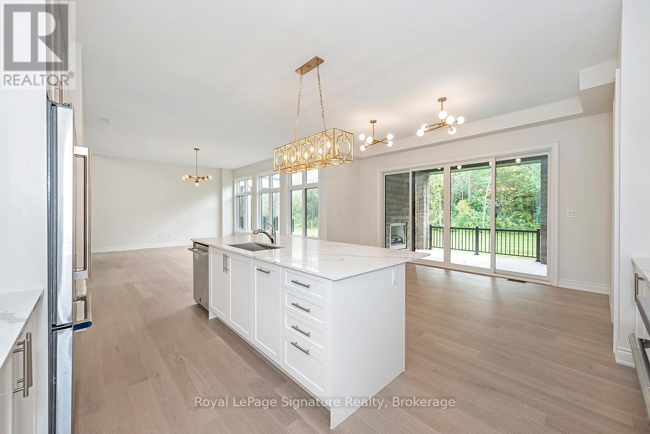 












116 DOROTHY DRIVE

,
Blue Mountains,




Ontario
N0H1J0

