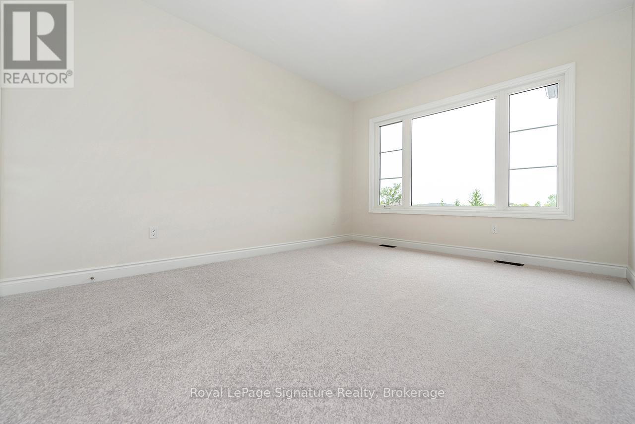 












116 DOROTHY DRIVE

,
Blue Mountains,




Ontario
N0H1J0

